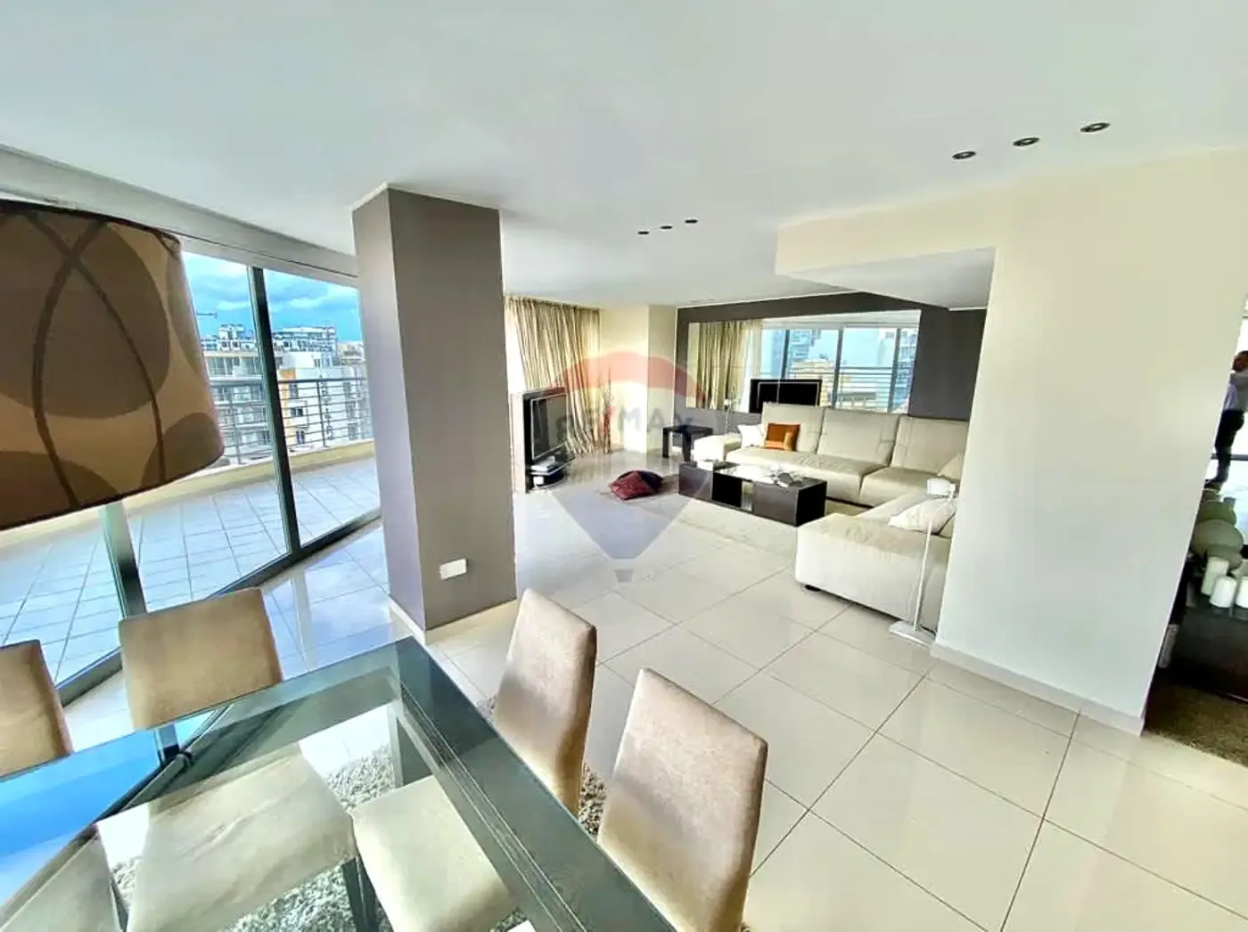 Portomaso – Duplex Penthouse — photo 1