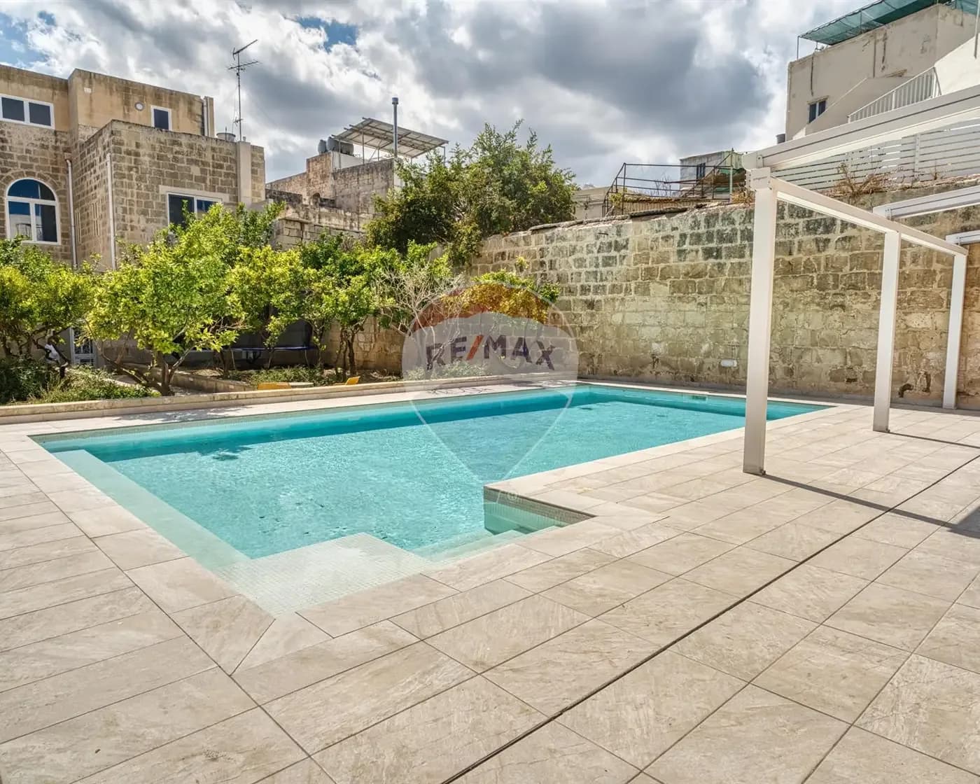 Santa Venera – Townhouse — photo 1
