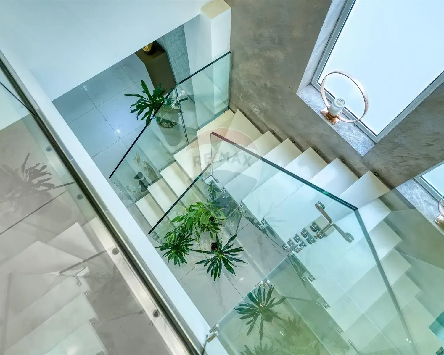 Semi-Detached Villa — photo 5